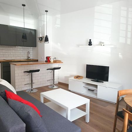 Precioso Estudio Con Dos Ambientes Madrid Buitenkant foto