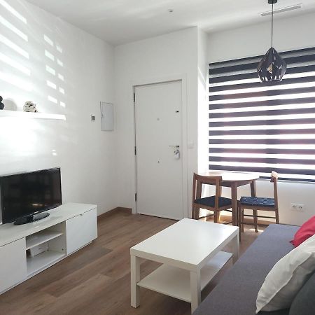 Precioso Estudio Con Dos Ambientes Madrid Buitenkant foto