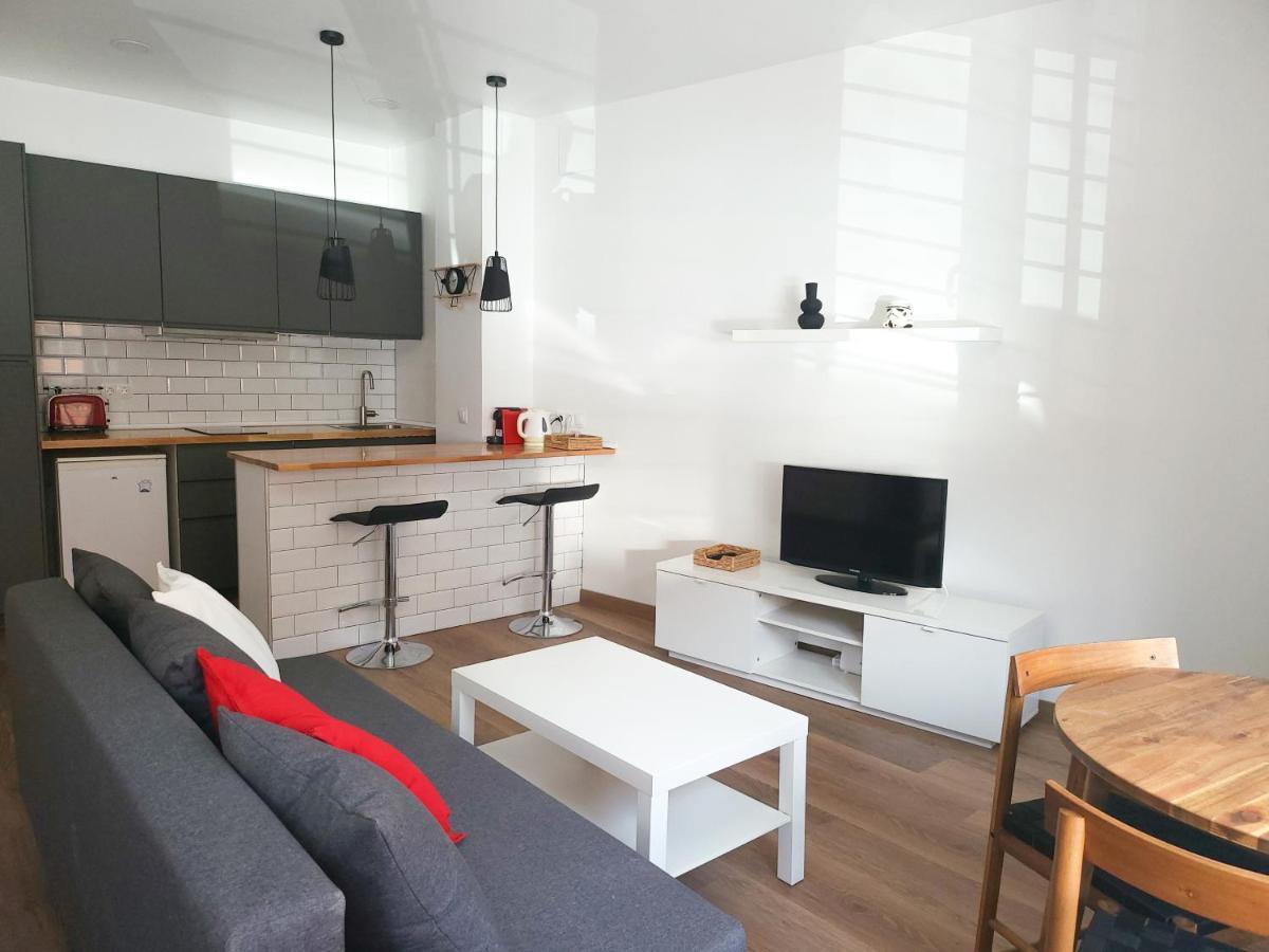 Precioso Estudio Con Dos Ambientes Madrid Buitenkant foto